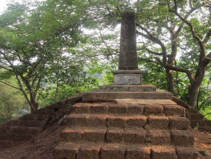 Nanuz Fort, Nanuz, Goa, India